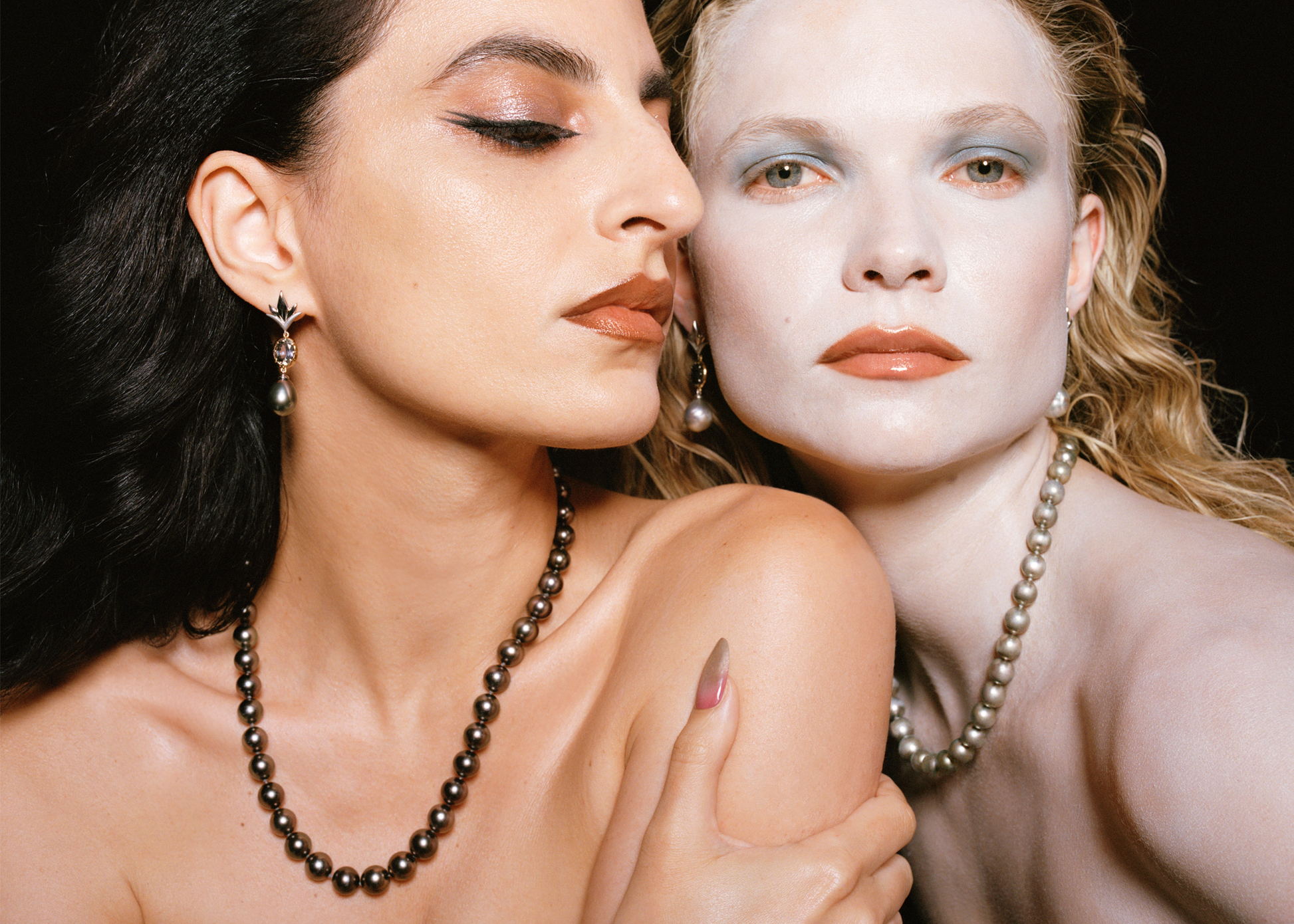 TAHITIAN PEARL NECKLACE